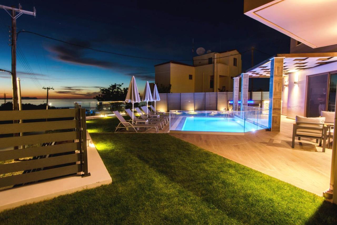 Villa Anthi, A Modern Villa With Salted Water Pool,Hot Tub & Bbq! Resmo Dış mekan fotoğraf